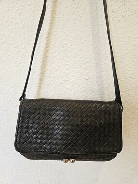 Vintage Ganson Black Woven Leather Crossbody Bag Intrecciato Flap Shoulder Purse